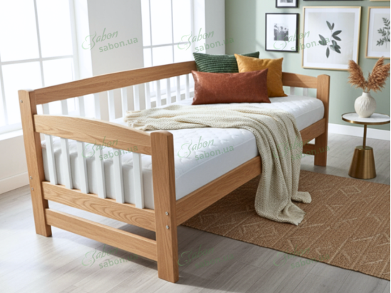 Дитяче ліжко Амелі з натурального дерева 2 