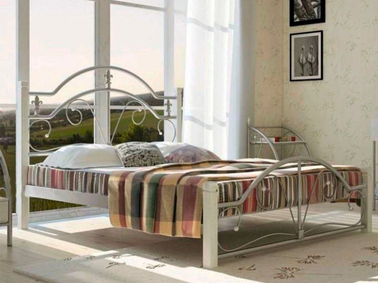 Металлическая кровать Диана Дерево 2 