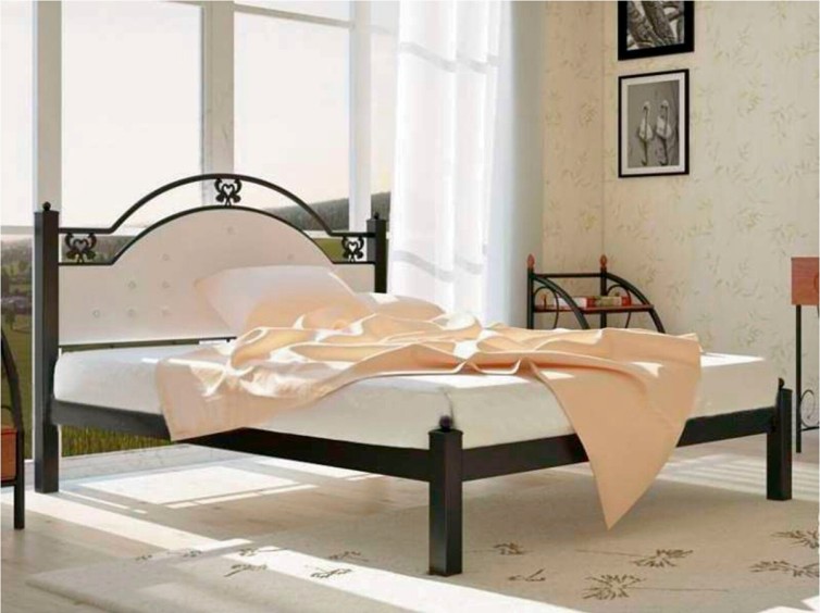 Металлическая кровать Эсмеральда 1