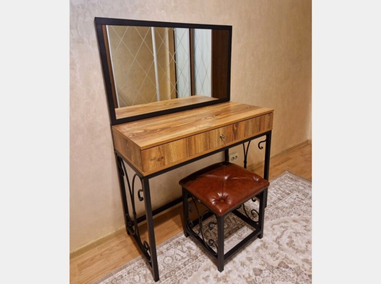 Трюмо и пуф Сплит 9 