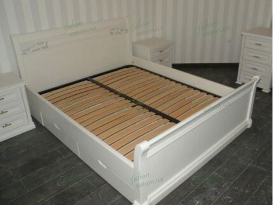 Деревянная кровать Шопен 2