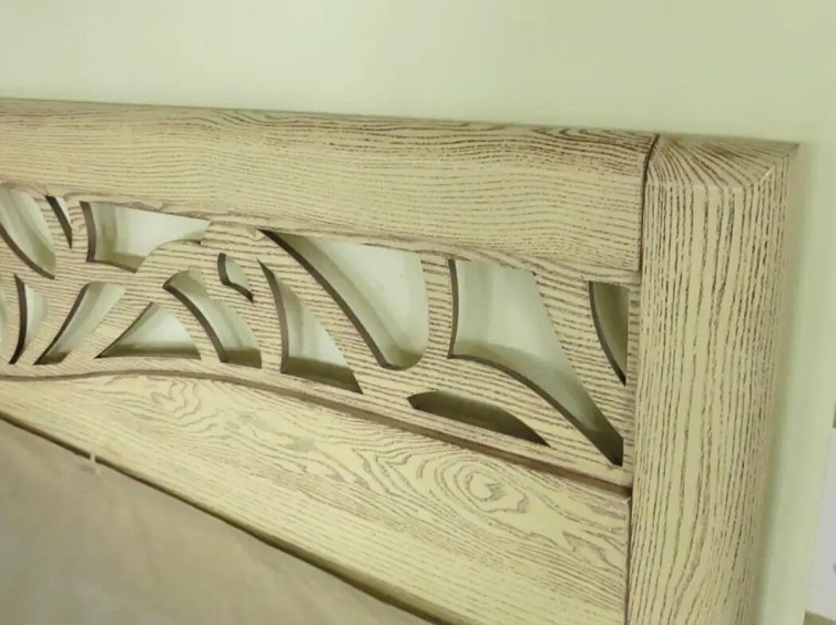 Деревянная кровать Италия 7 