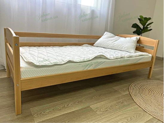 Детская кровать Хьюго из натурального дерева 2