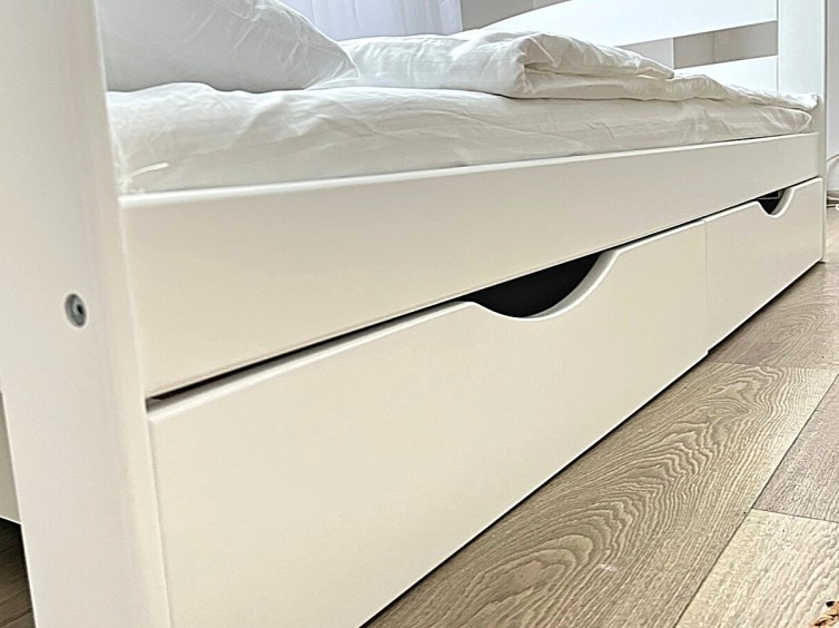 Детская кровать Винни из натурального дерева 13 