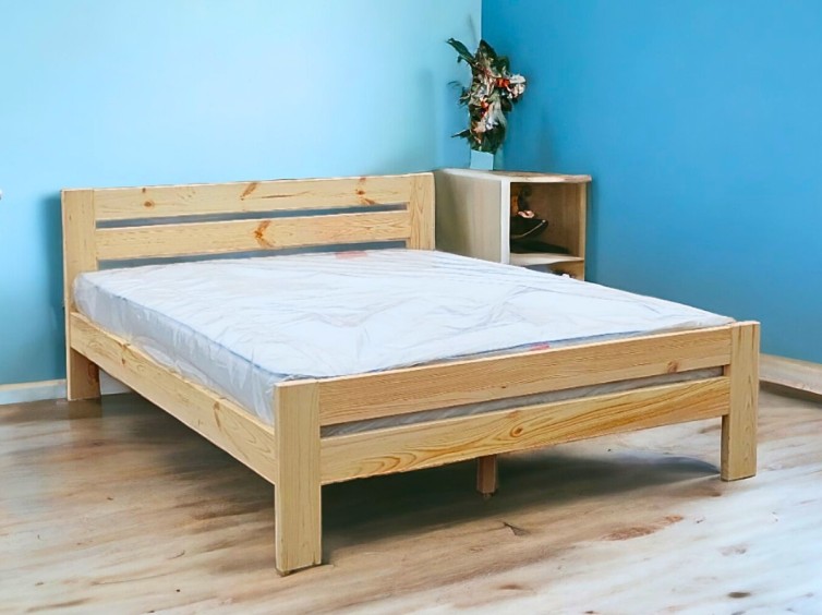 Деревянная кровать Классик без лака 1