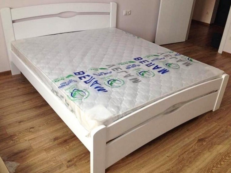 Деревянная кровать Нова с изножьем 8 