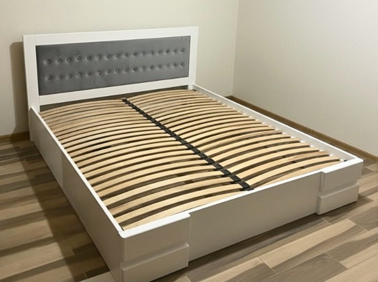 Деревянная кровать Регина-сосна 10 